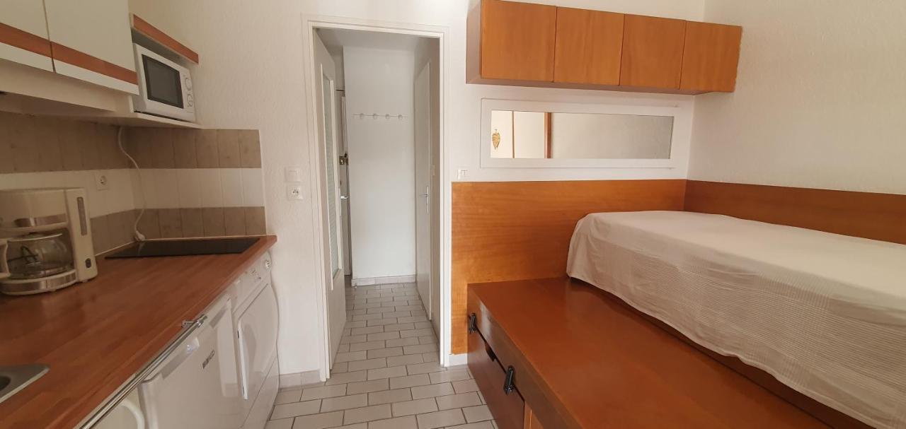 L'Etoile Sous Les Pins - La Loge Apartment Hyeres Exterior photo